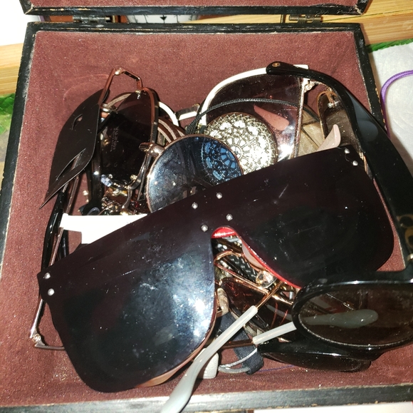 Sunglasses - Picture 1 of 1